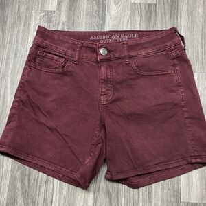 EndedAMERICAN EAGLE Midi Super Stretch Burgundy Denim Jean Shorts Women's Size 4